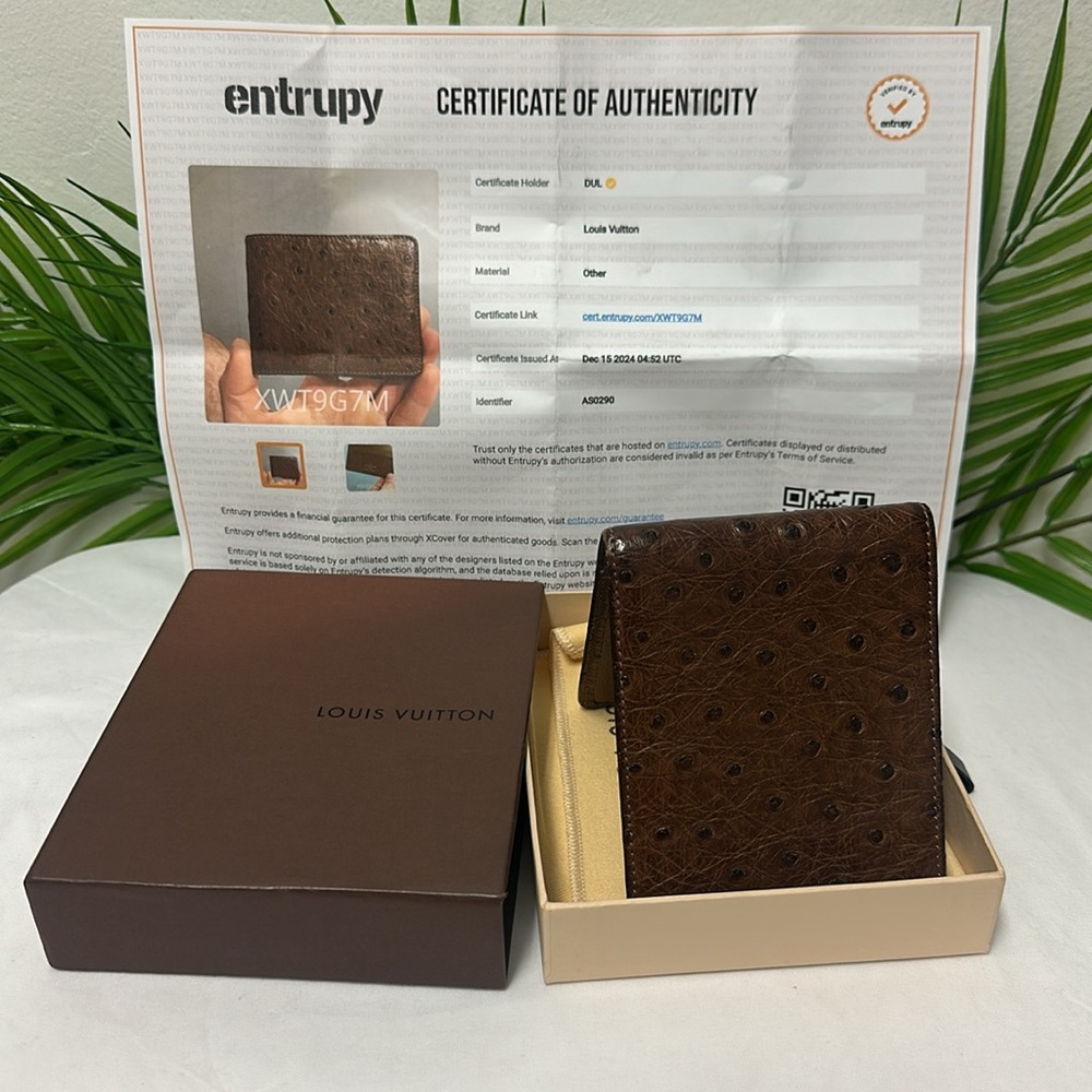 ποΈHOST PICKπ Authentic LOUIS VUITTON Ostrich Bifold Wallet,Rare Piece, PreOwned - Picture 5 of 17